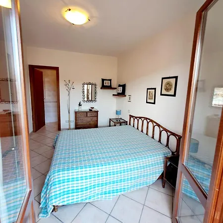Apartman Casa Lella - *